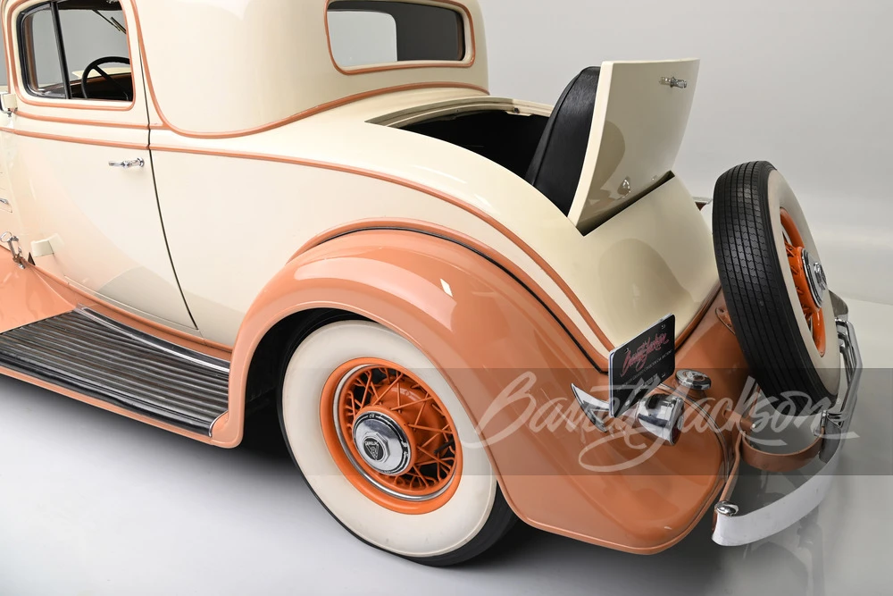 1933 Cadillac V-12 - Image 27 of 31