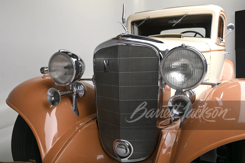 1933 Cadillac V-12 - Image 30 of 31