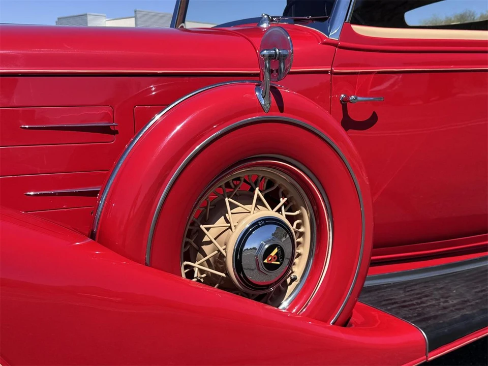 1933 Cadillac - Image 20 of 31