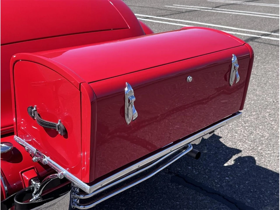 1933 Cadillac - Image 26 of 31