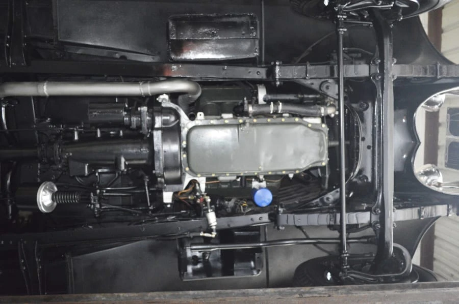 1933 Cadillac V-12 - Image 10 of 12
