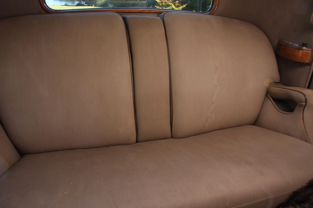 1933 Cadillac V-12 - Image 12 of 19