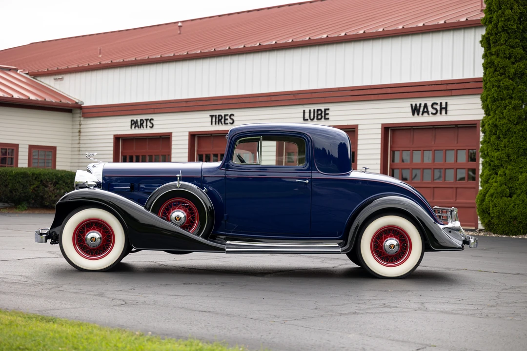 1933 Cadillac V-12 - Image 14 of 31