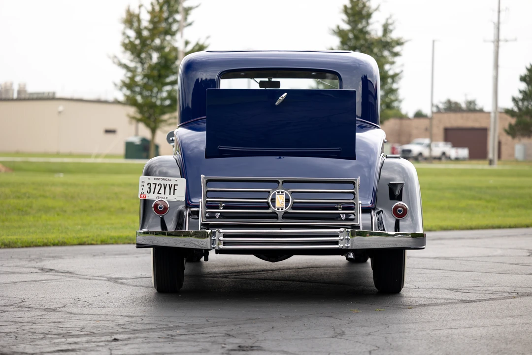 1933 Cadillac V-12 - Image 9 of 31