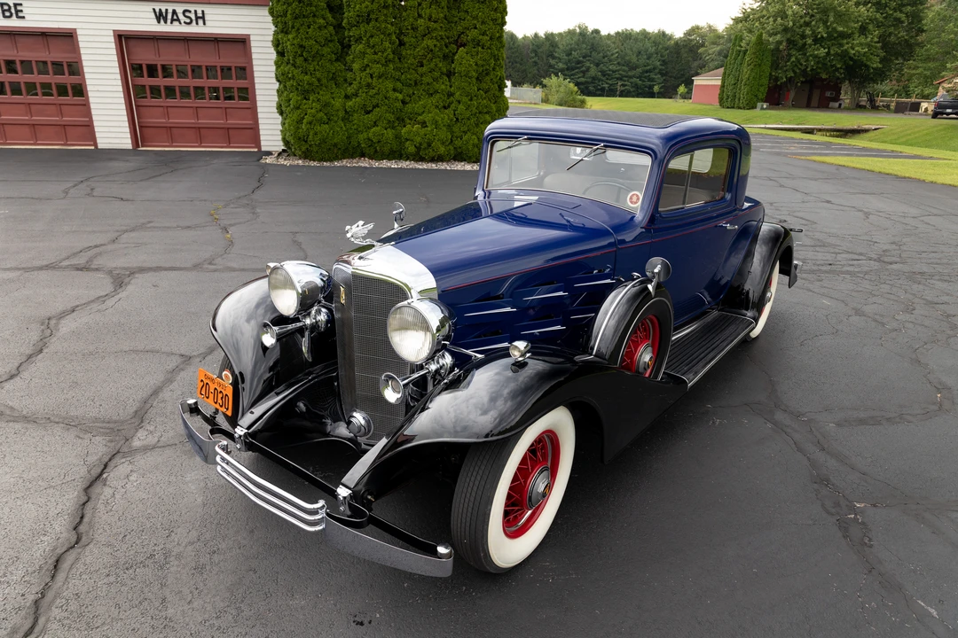 1933 Cadillac V-12 - Image 16 of 31