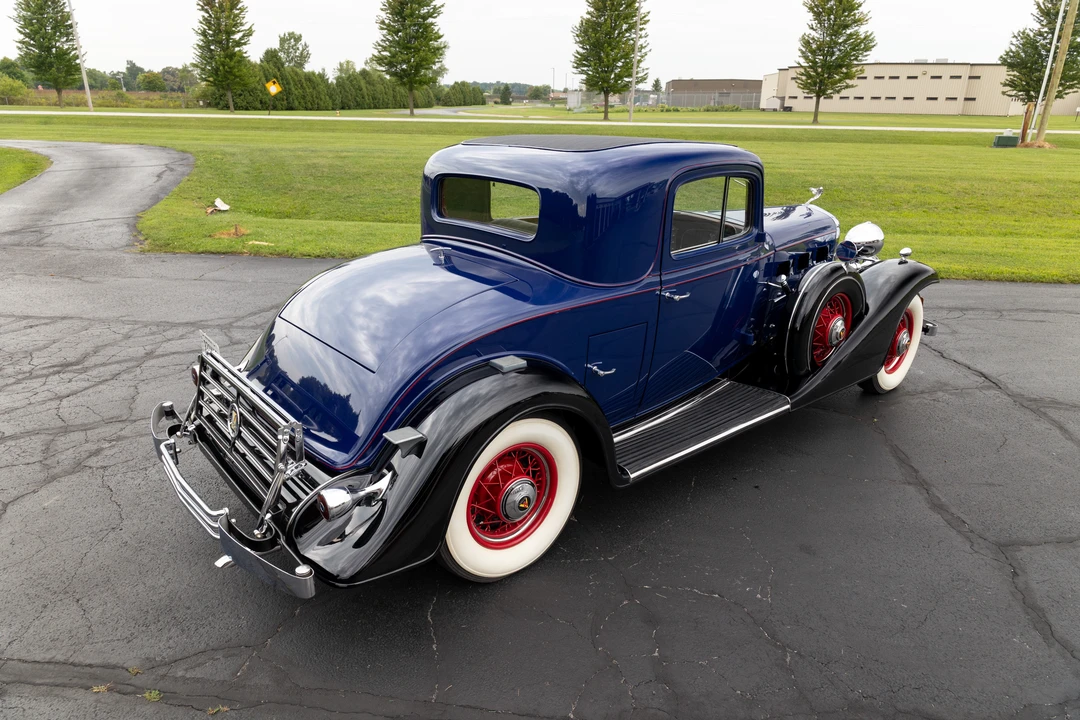 1933 Cadillac V-12 - Image 5 of 31
