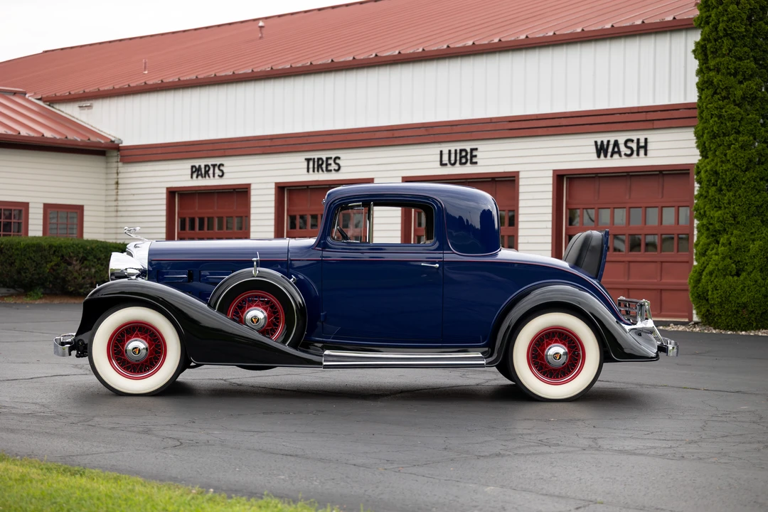 1933 Cadillac V-12 - Image 13 of 31