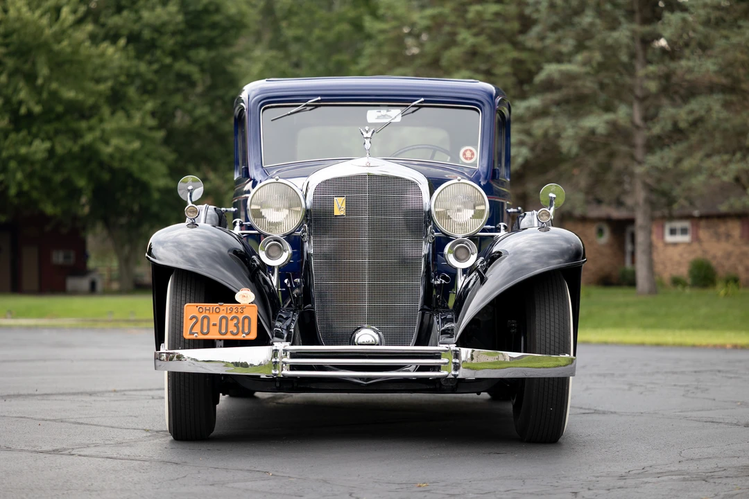 1933 Cadillac V-12 - Image 19 of 31