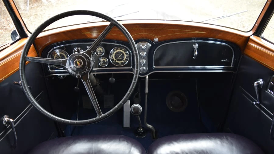 1933 Cadillac V-12 - Image 26 of 31
