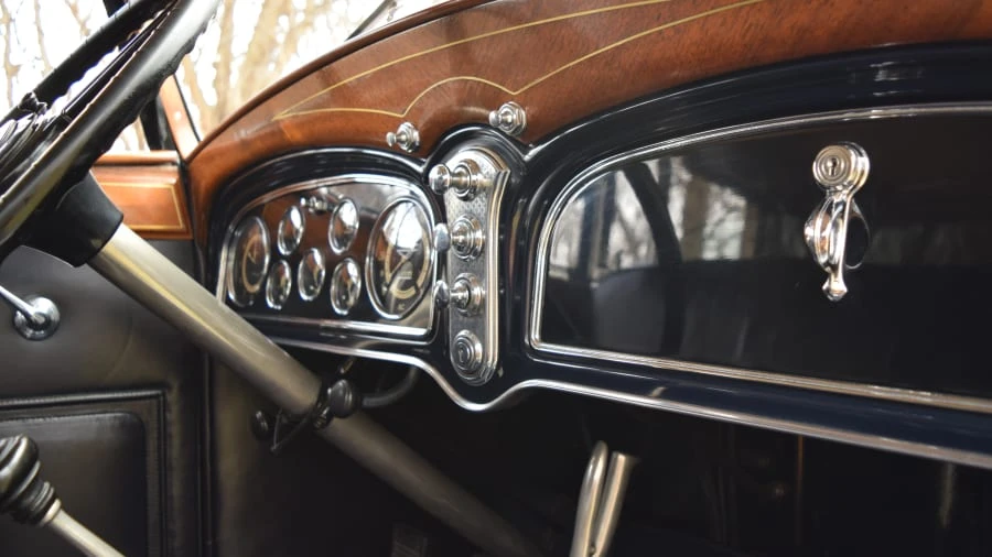 1933 Cadillac V-12 - Image 30 of 31