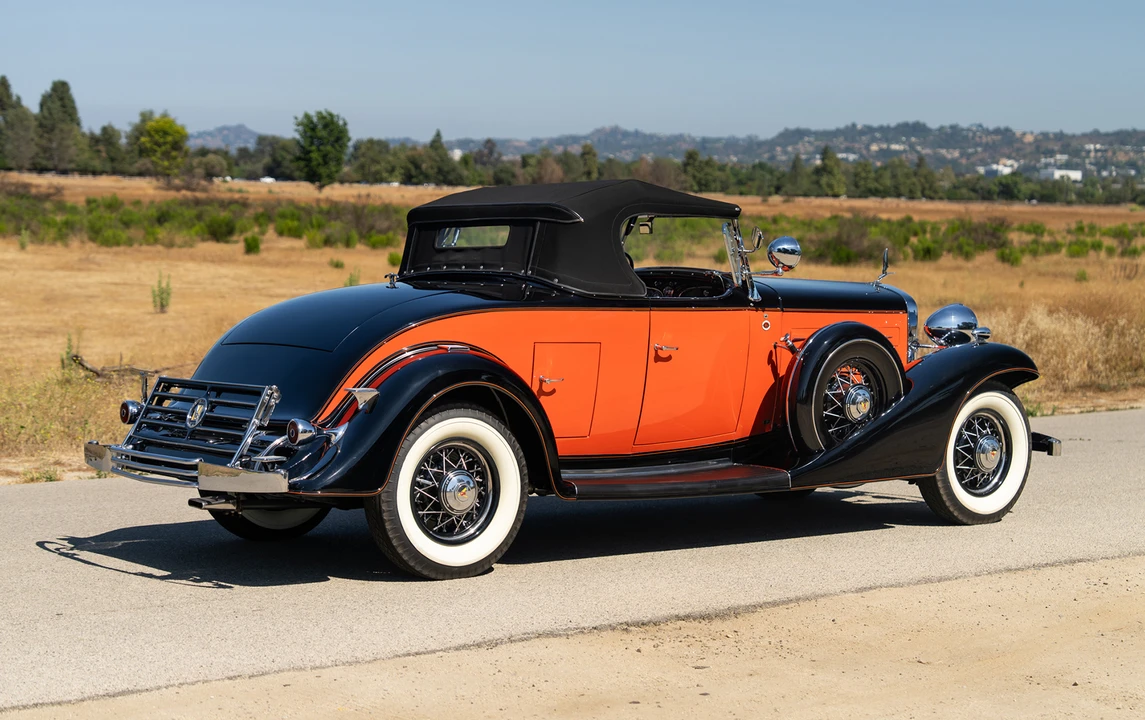 1933 Cadillac V-12 - Image 4 of 24