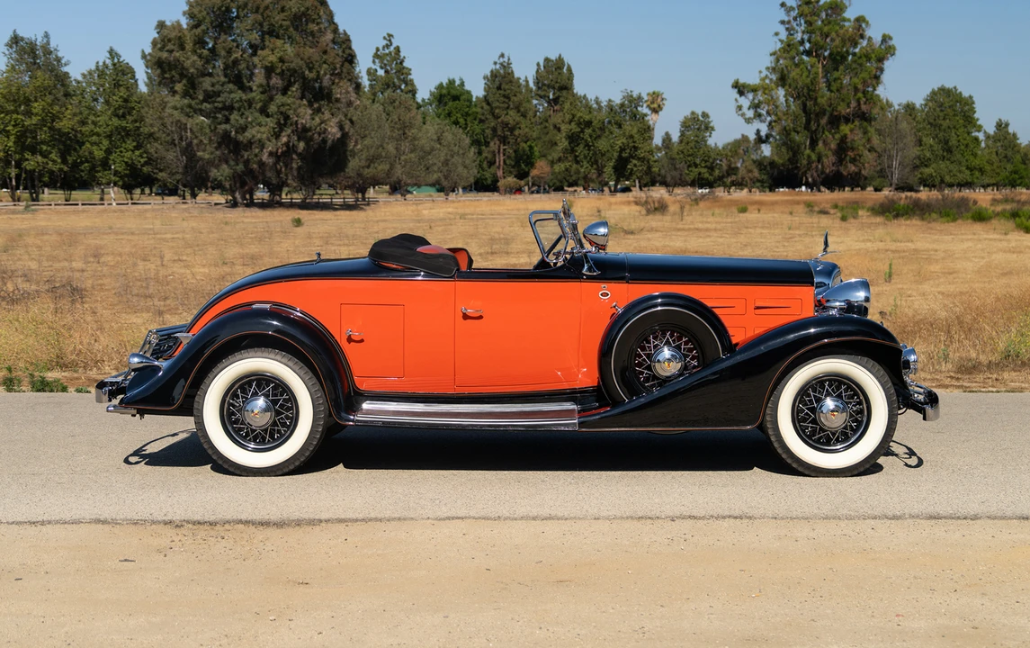 1933 Cadillac V-12 - Image 2 of 24
