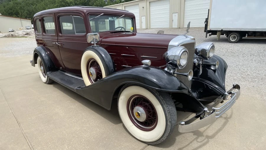 1933 Cadillac V-12 - Image 16 of 31