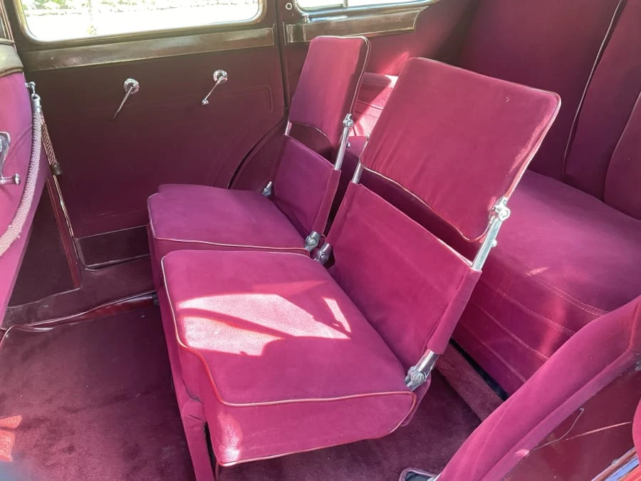 1933 Cadillac V-12 - Image 24 of 31