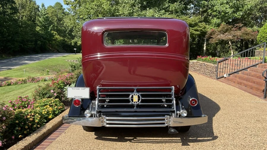 1933 Cadillac V-12 - Image 5 of 31
