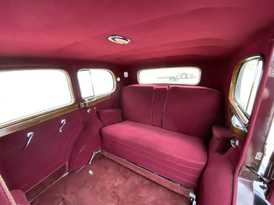 1933 Cadillac V-12 - Image 29 of 31