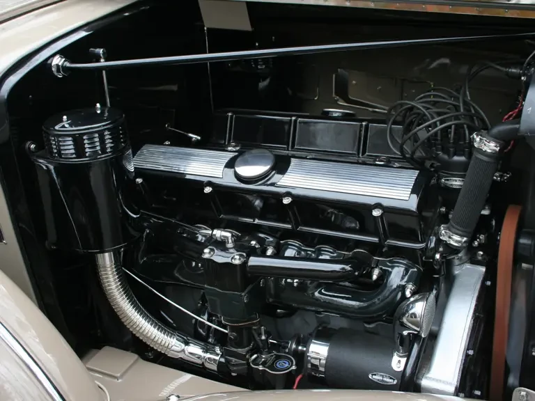 1933 Cadillac V-12 - Image 3 of 5