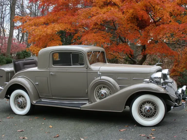 1933 Cadillac V-12 - Image 2 of 5