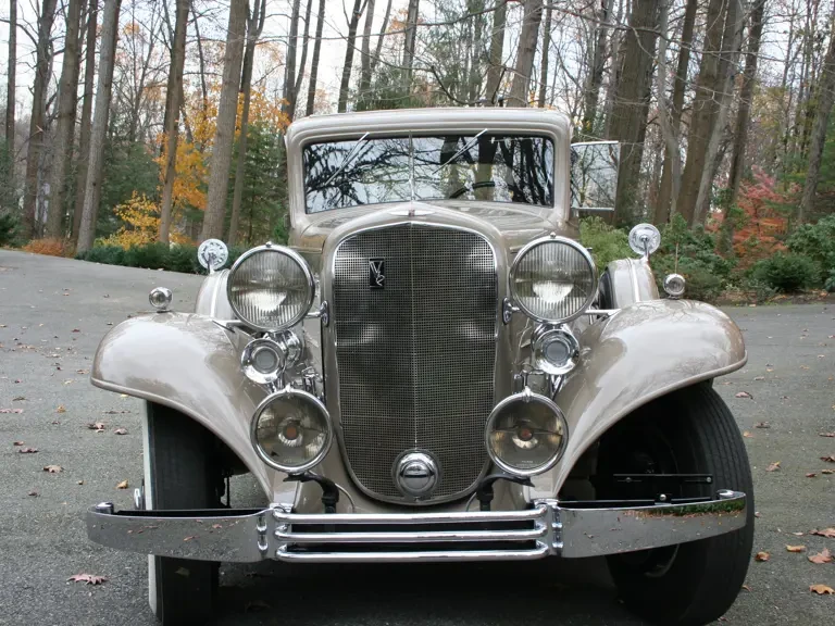 1933 Cadillac V-12 - Image 5 of 5