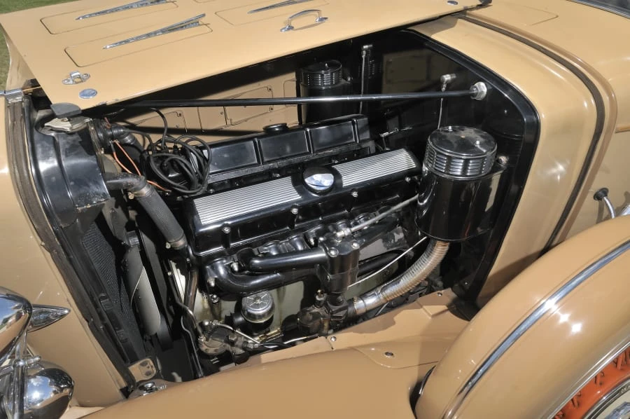 1933 Cadillac V-12 - Image 6 of 7