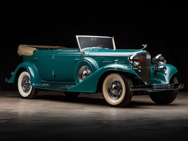 1933 Cadillac V-12 - Image 2 of 31