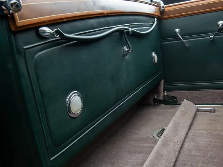 1933 Cadillac V-12 - Image 22 of 31
