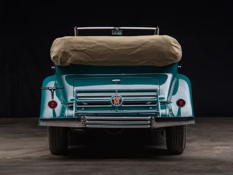1933 Cadillac V-12 - Image 9 of 31