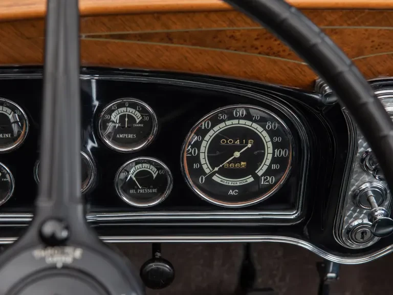 1933 Cadillac V-12 - Image 13 of 31