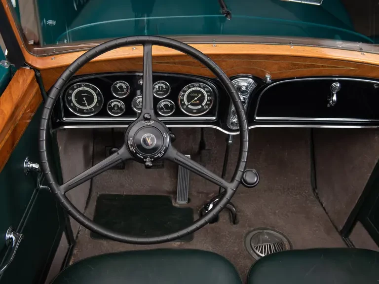 1933 Cadillac V-12 - Image 5 of 31