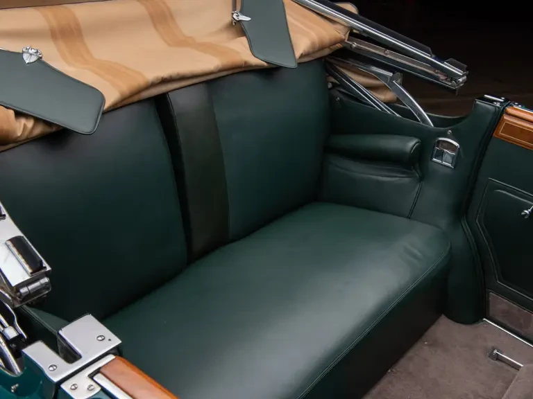 1933 Cadillac V-12 - Image 25 of 31