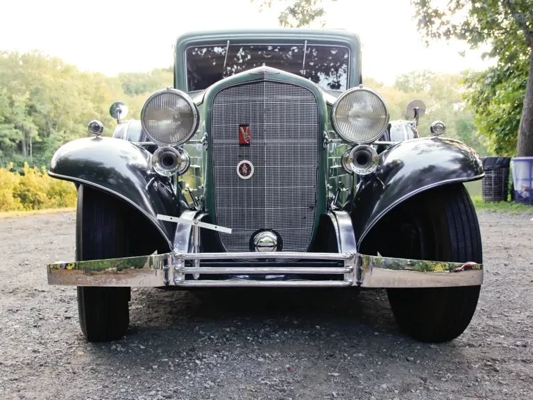1933 Cadillac V-12 - Image 11 of 15