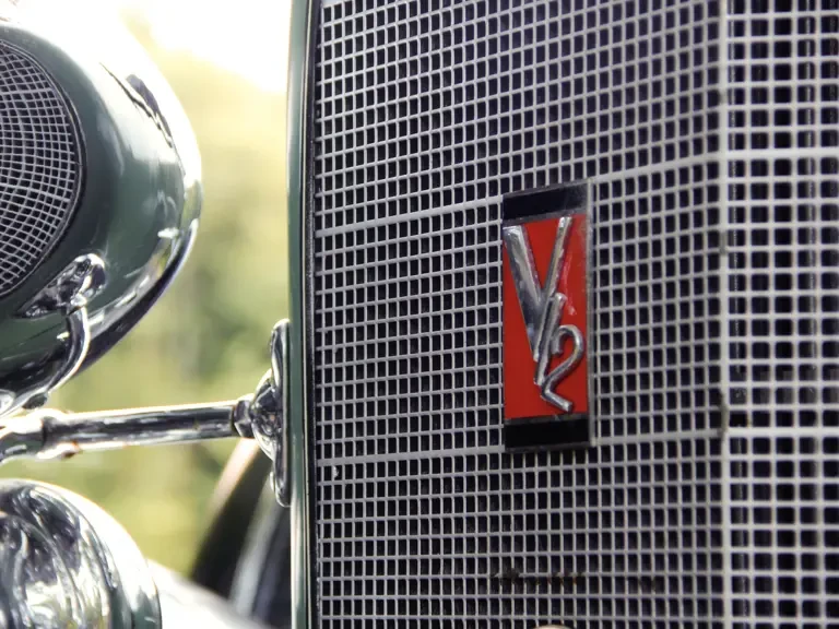 1933 Cadillac V-12 - Image 7 of 15