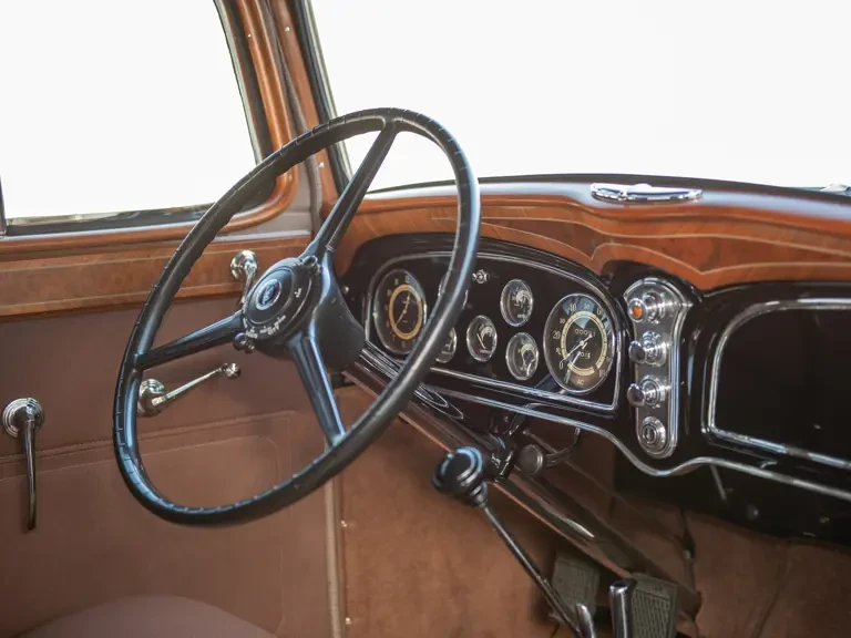 1933 Cadillac V-12 - Image 21 of 25