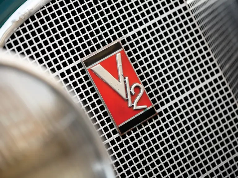 1933 Cadillac V-12 - Image 8 of 23