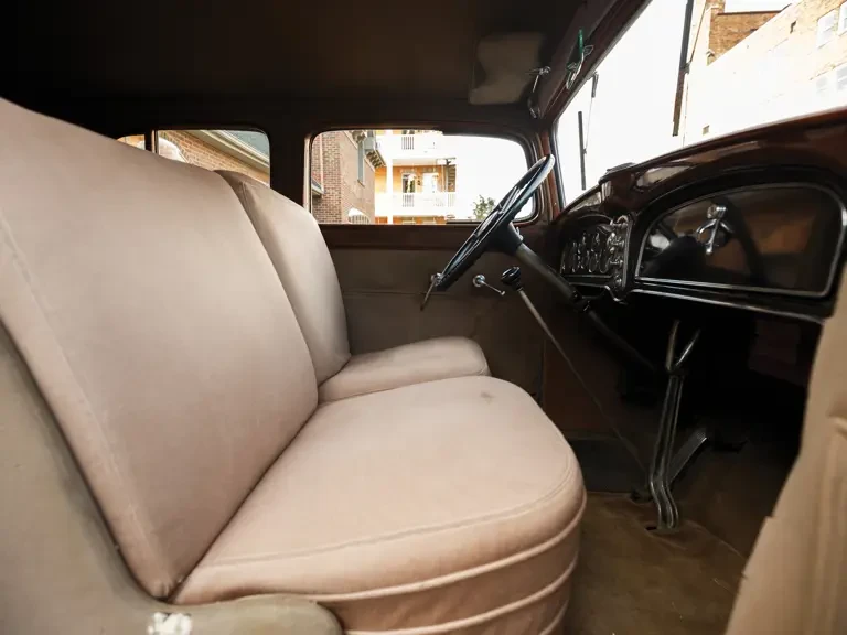 1933 Cadillac V-12 - Image 13 of 23