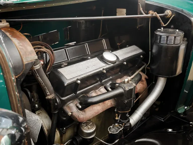 1933 Cadillac V-12 - Image 20 of 23