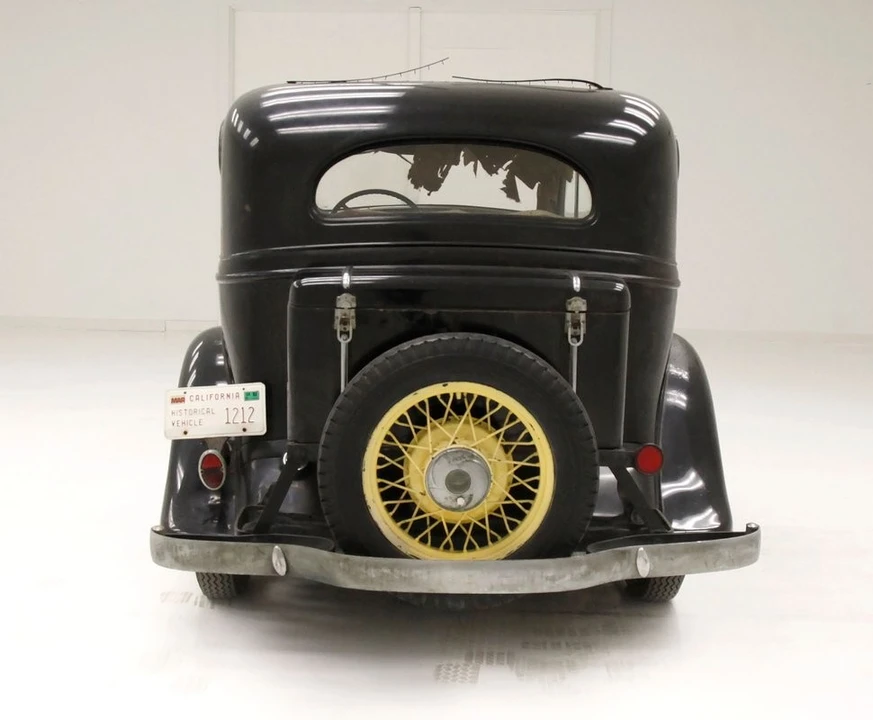 1933 Chevrolet Standard & Master & Master Deluxe & Special Deluxe - Image 4 of 31