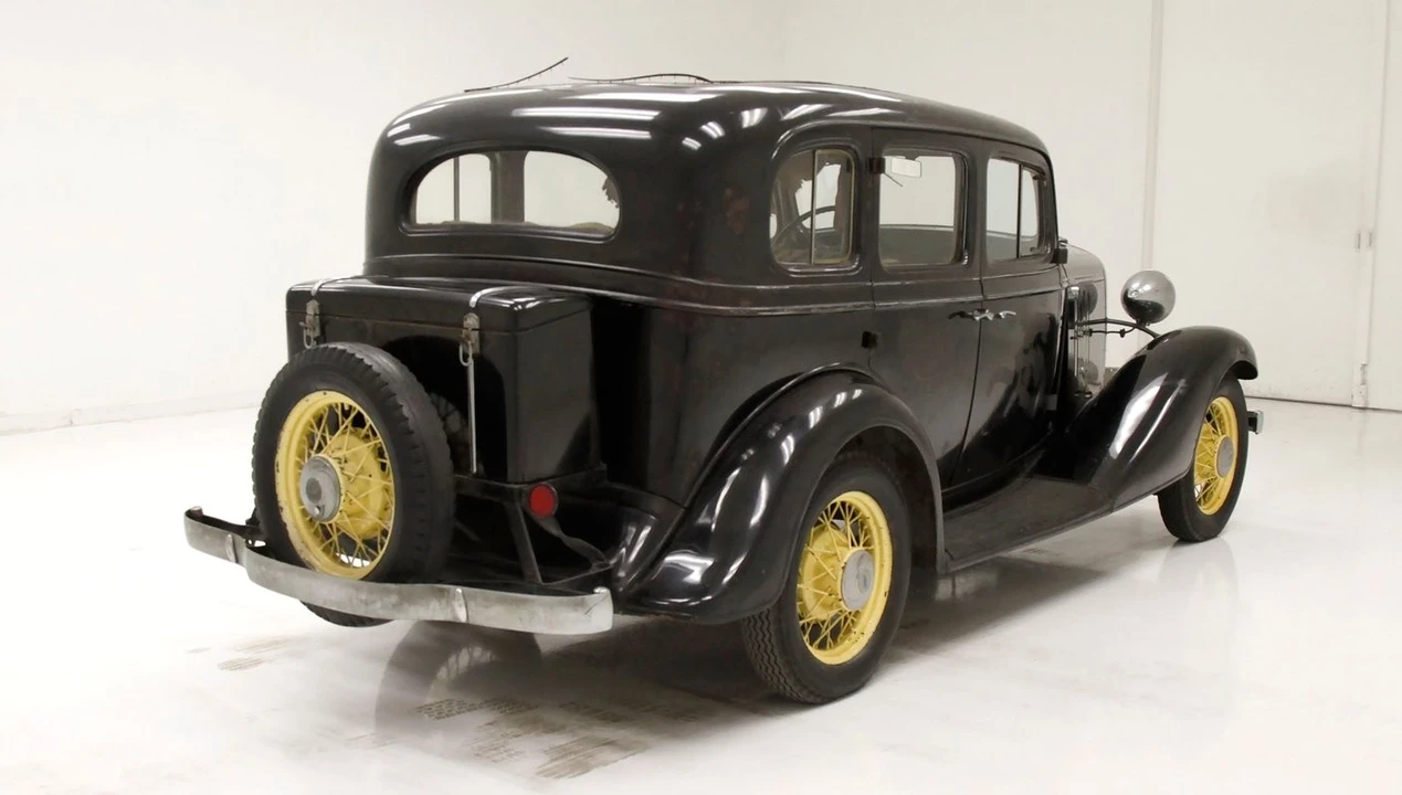 1933 Chevrolet Standard & Master & Master Deluxe & Special Deluxe - Image 5 of 31