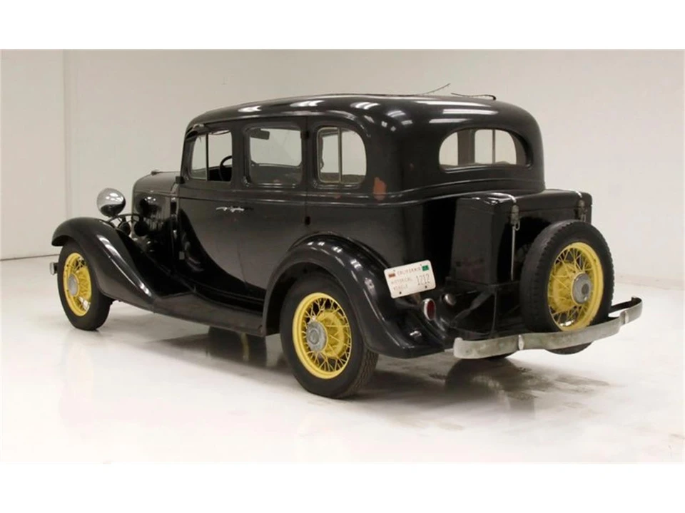 1933 Chevrolet Standard & Master & Master Deluxe & Special Deluxe - Image 3 of 31