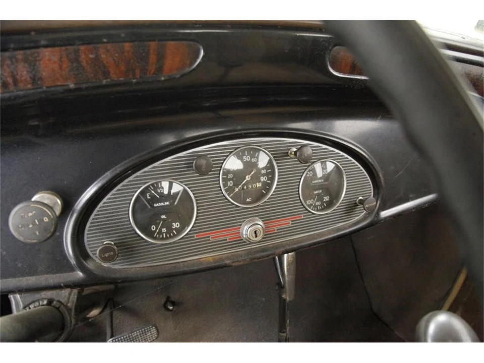 1933 Chevrolet Standard & Master & Master Deluxe & Special Deluxe - Image 29 of 31