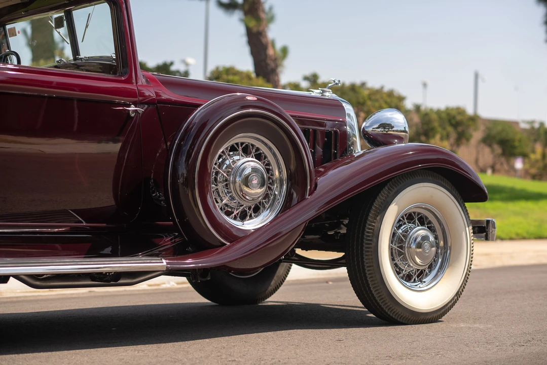1933 Chrysler Imperial Pre-War - Image 8 of 31