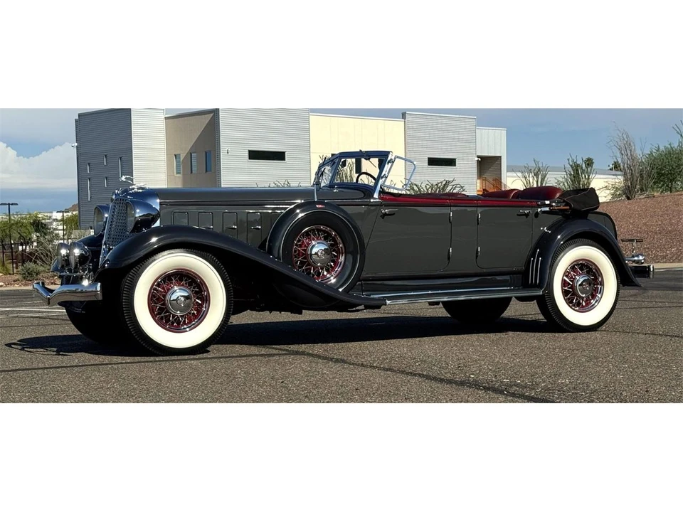 1933 Chrysler Imperial Pre-War - Image 4 of 31
