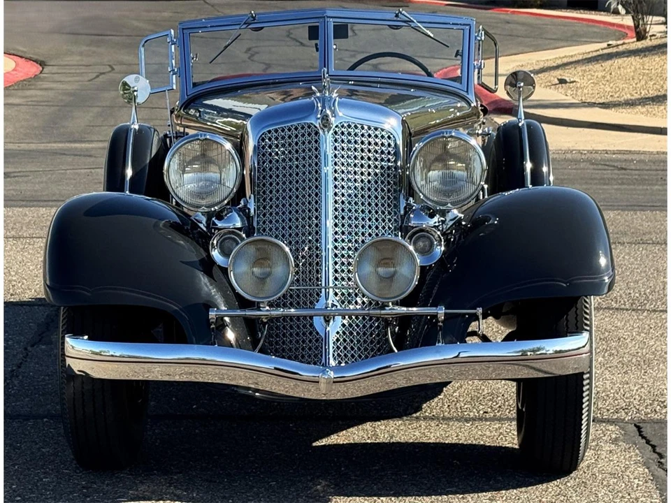 1933 Chrysler Imperial Pre-War - Image 14 of 31