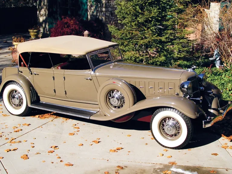 1933 Chrysler Imperial Pre-War - Image 2 of 10
