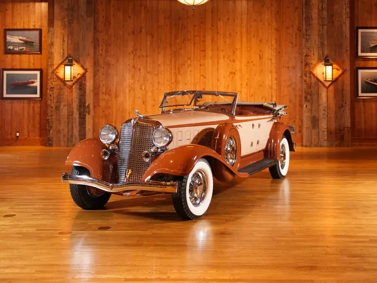 1933 Chrysler Imperial Pre-War - Image 2 of 31