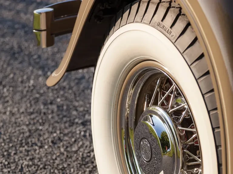 1933 Chrysler Imperial Pre-War - Image 12 of 31