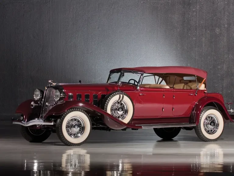 1933 Chrysler Imperial Pre-War - Image 2 of 23