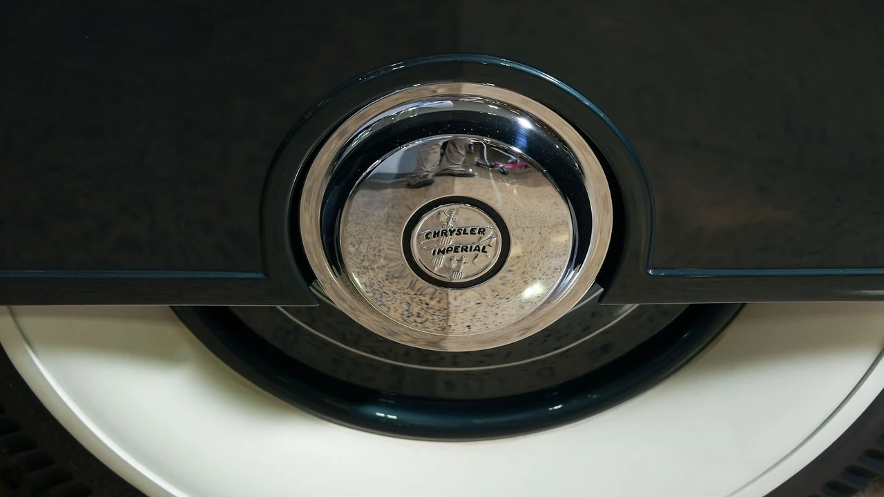 1933 Chrysler Imperial Pre-War - Image 23 of 31