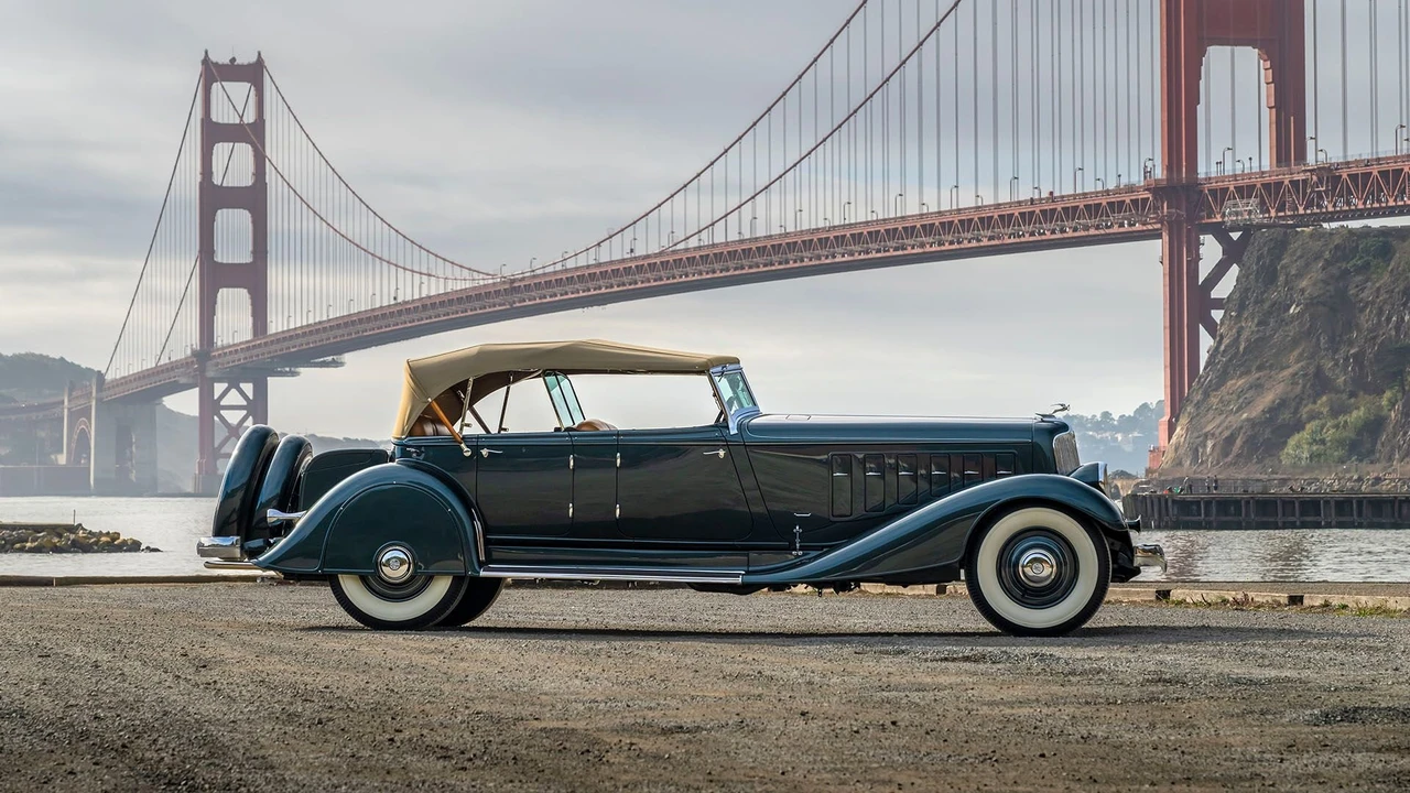 1933 Chrysler Imperial Pre-War - Image 4 of 31