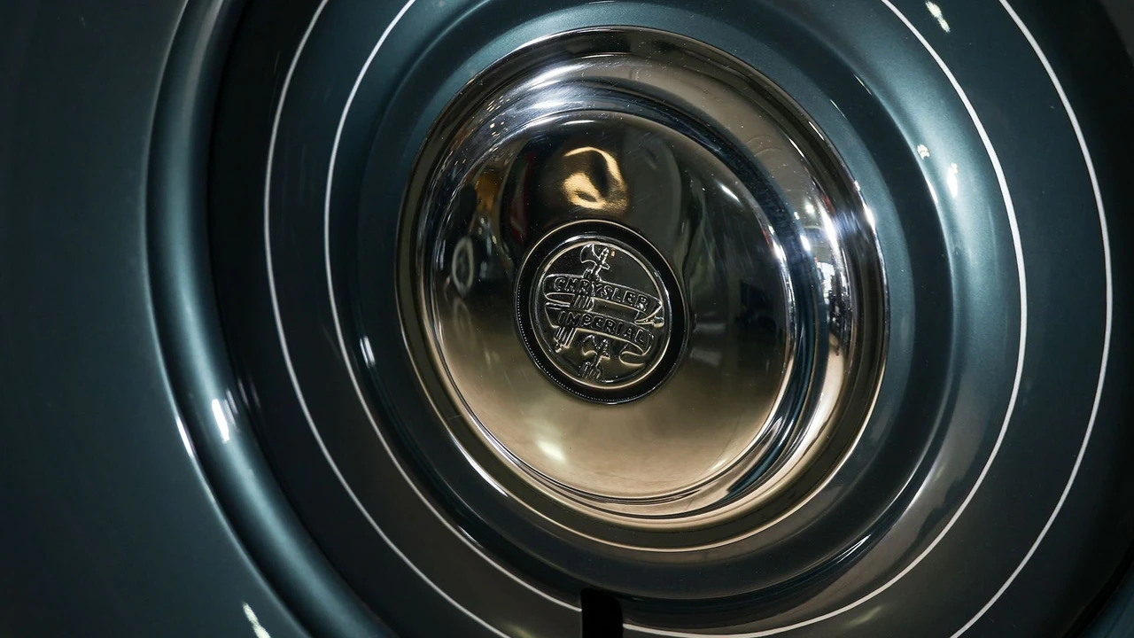 1933 Chrysler Imperial Pre-War - Image 16 of 31